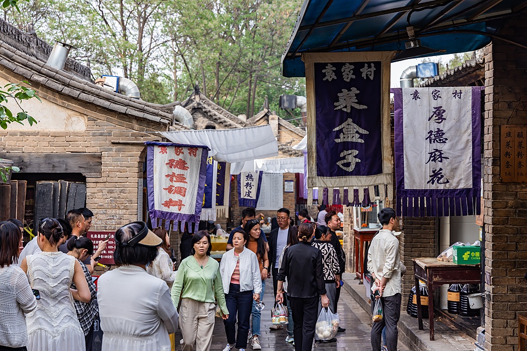 c2351d08ec443372d55d5717407bb67b_270a6061fb15403a89208d671fc86c94